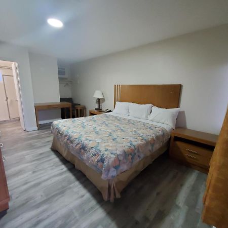 Downtown Motel Prince George Esterno foto